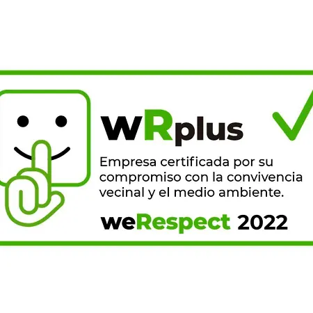 Con Vistas A La Plaza De La Merced Junto A La Casa De Picasso